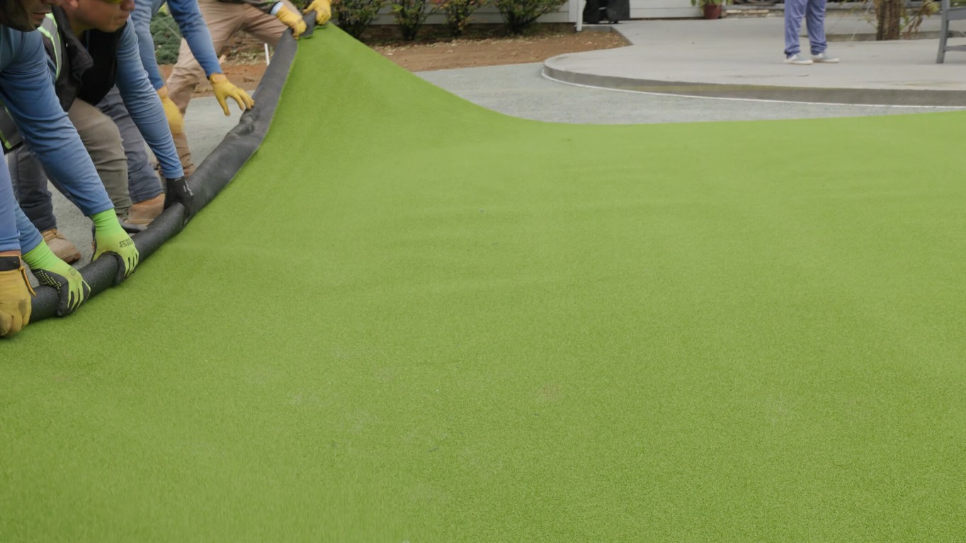Safety turf installation for playgrounds and schools in Apopka, FL
